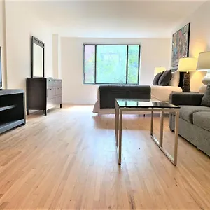 Lenox Hill 30 Day Stays Apartment